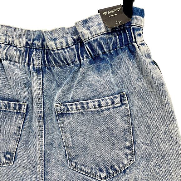 NEW Blank NYC Love On Top High Waist Acid Wash Paperbag Cutoff Shorts Size 27 - Picture 3 of 8